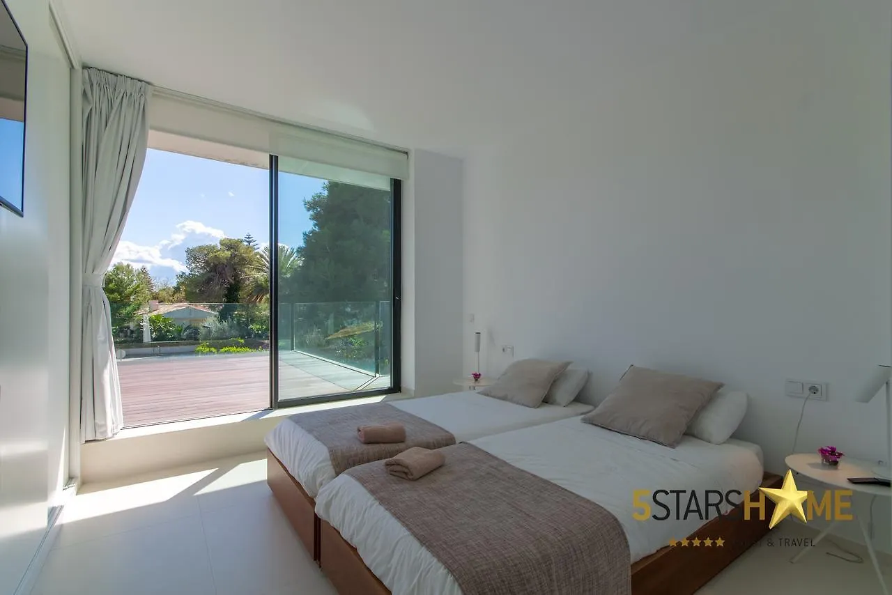 Platja De Muro - 218324 Spain